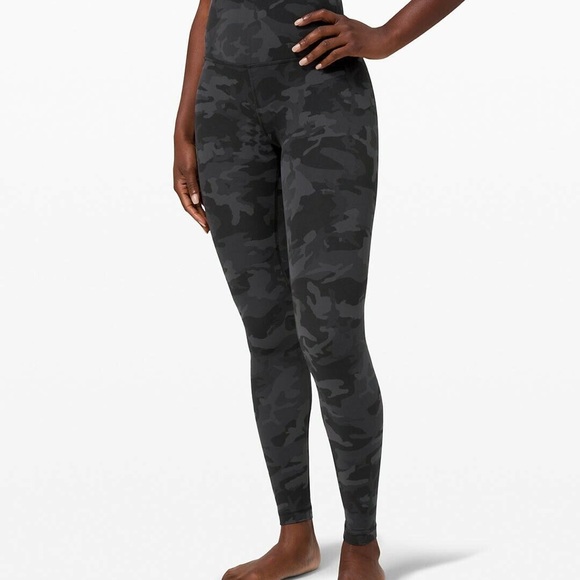 Lululemon camo pant - Picture 1 of 2